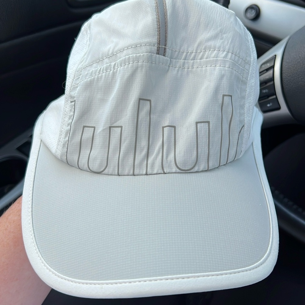 Lulu Lemon L/XL hat